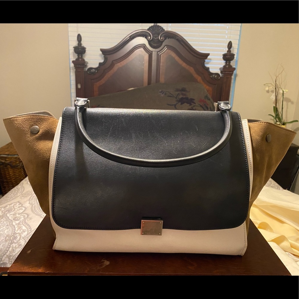 Authentic Celine Trapeze calfskin and suede bag - Picture 6 of 10